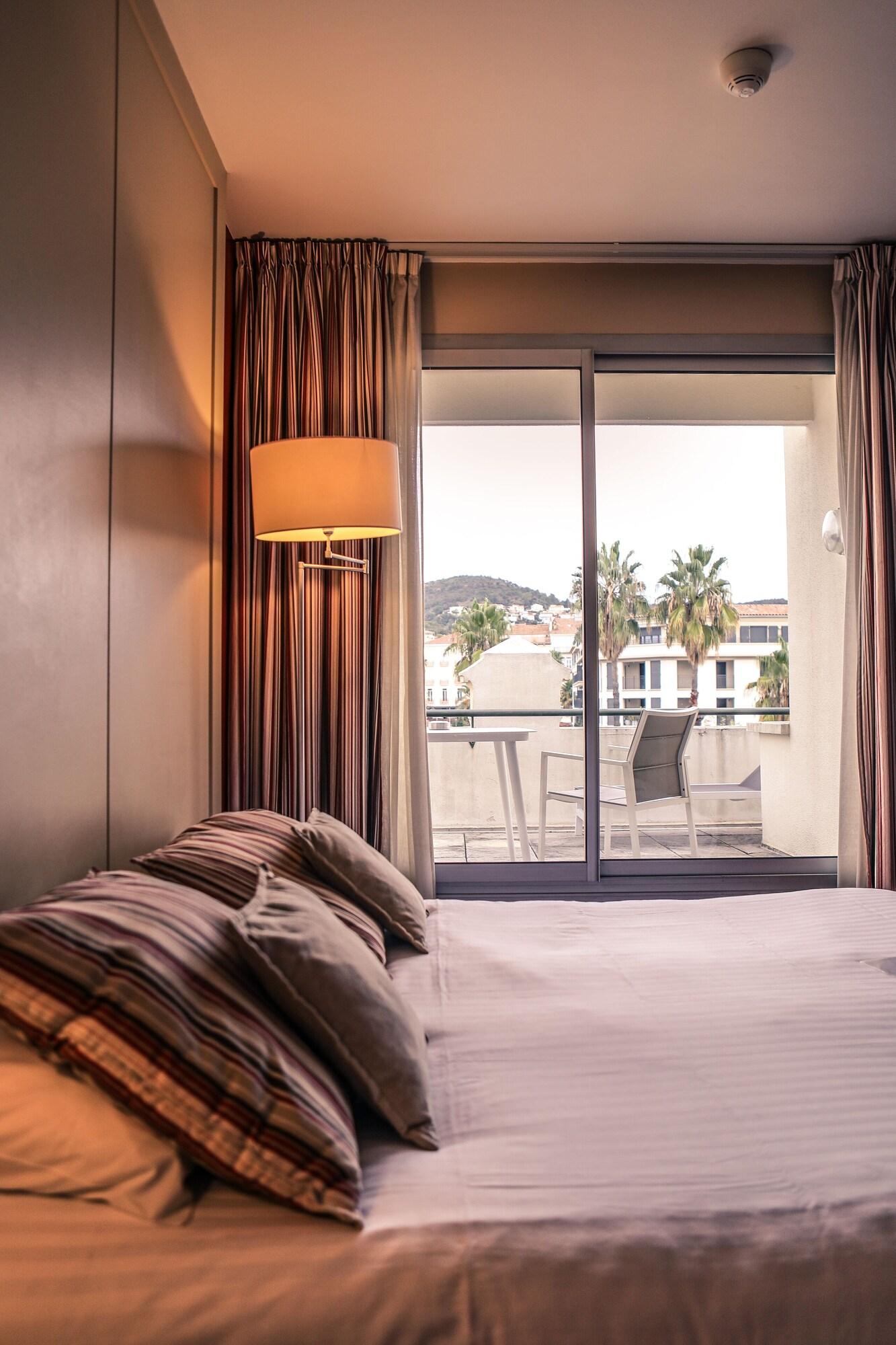 Casino Des Palmiers Hotel 4*